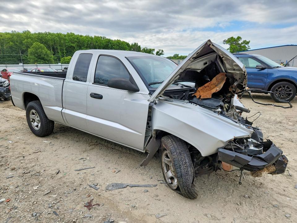 2005 DODGE DAKOTA ST — Фото 4 из 13
