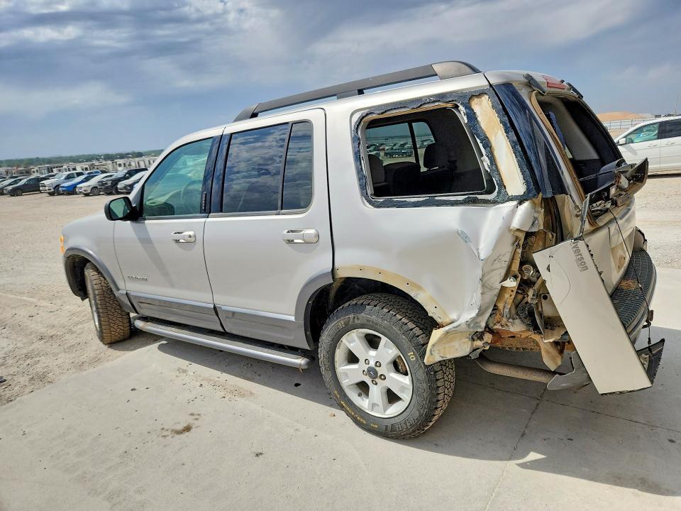 2005 FORD EXPLORER XLT — Фото 2 из 13
