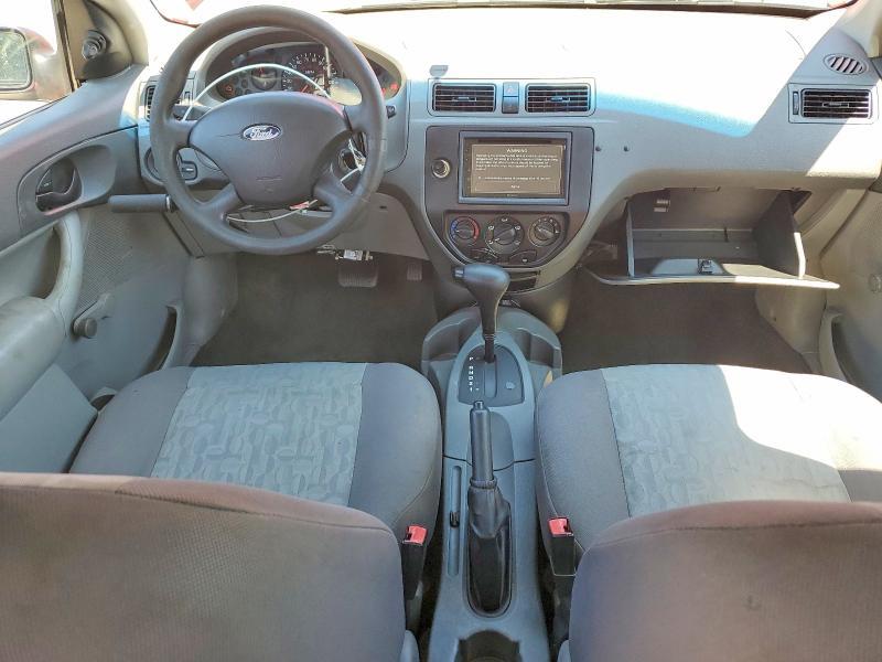 2005 FORD FOCUS ZX4 — Фото 8 из 12