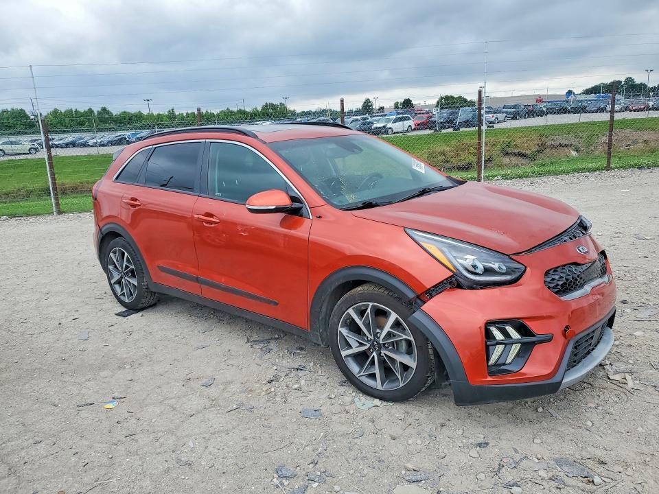 2020 KIA NIRO TOURING SPECIAL EDITION — Фото 4 из 12