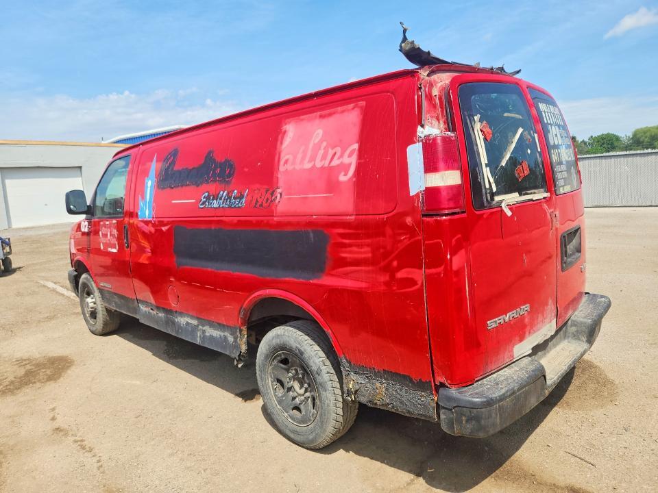 2005 GMC SAVANA G2500 — Фото 2 из 13