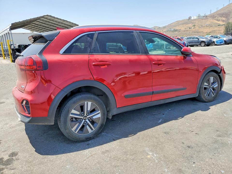 2020 KIA NIRO LXS — Фото 3 из 12