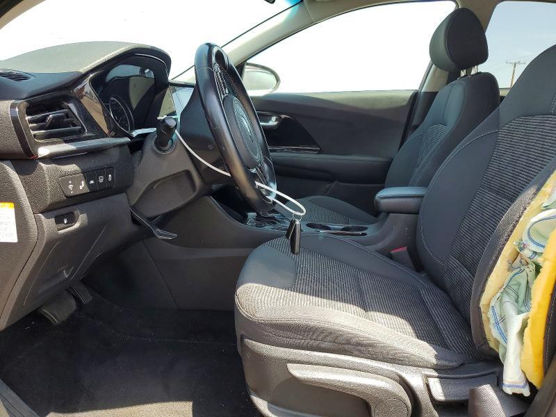 2020 KIA NIRO LXS — Фото 7 из 12