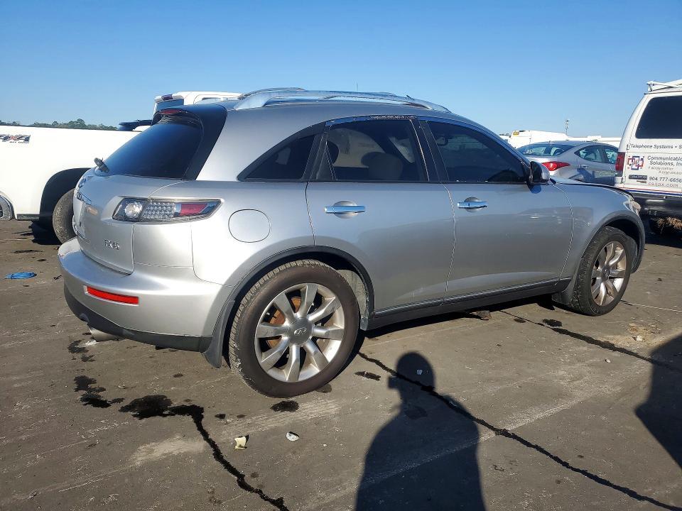 2005 INFINITI FX45 — Фото 3 из 13