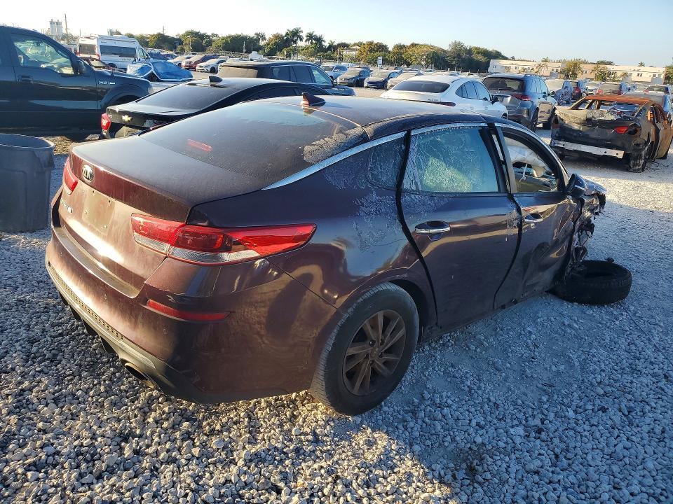 2020 KIA OPTIMA LX — Фото 3 из 13