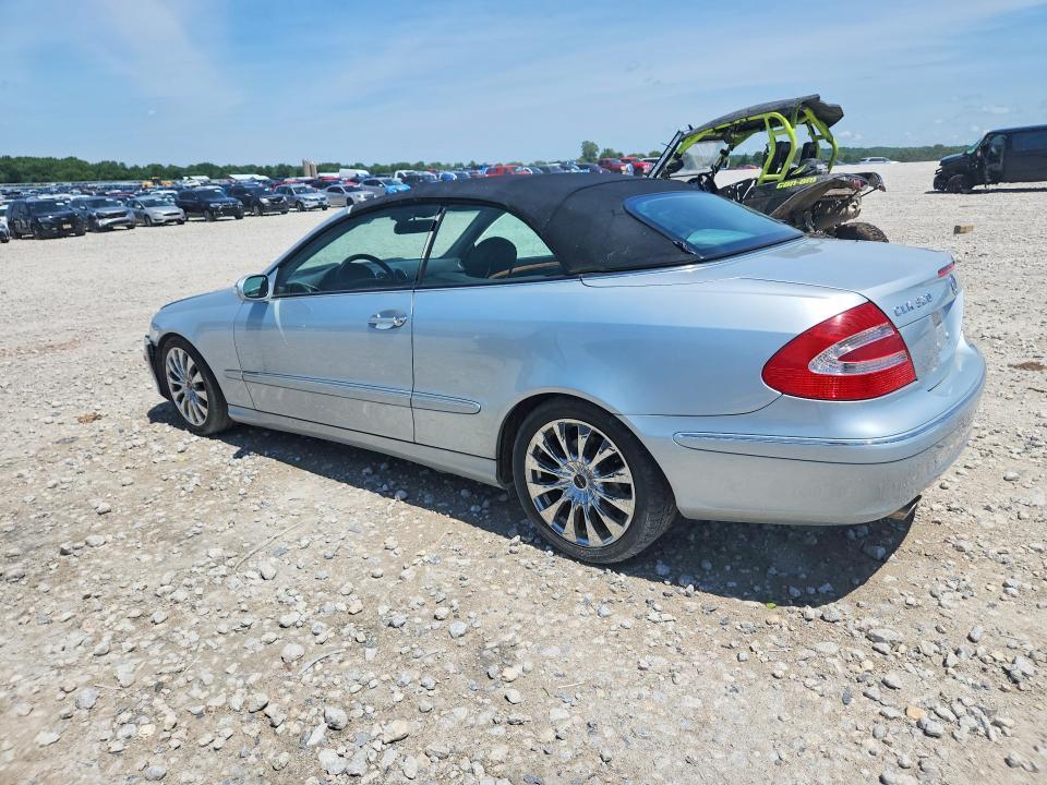 2005 MERCEDES-BENZ CLK 320 — Фото 2 из 12