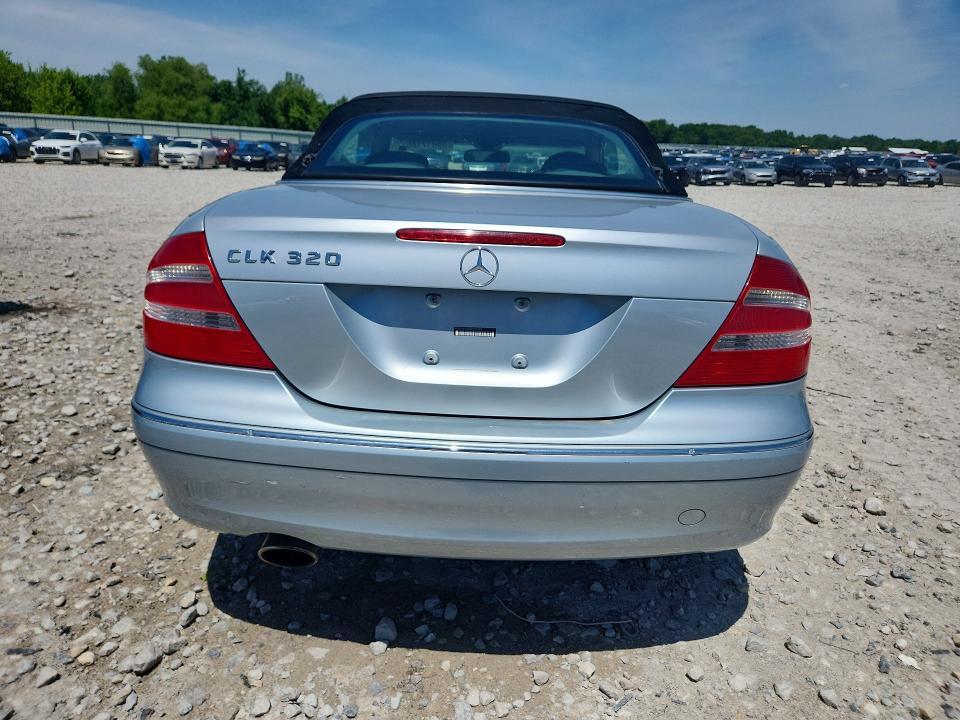 2005 MERCEDES-BENZ CLK 320 — Фото 6 из 12