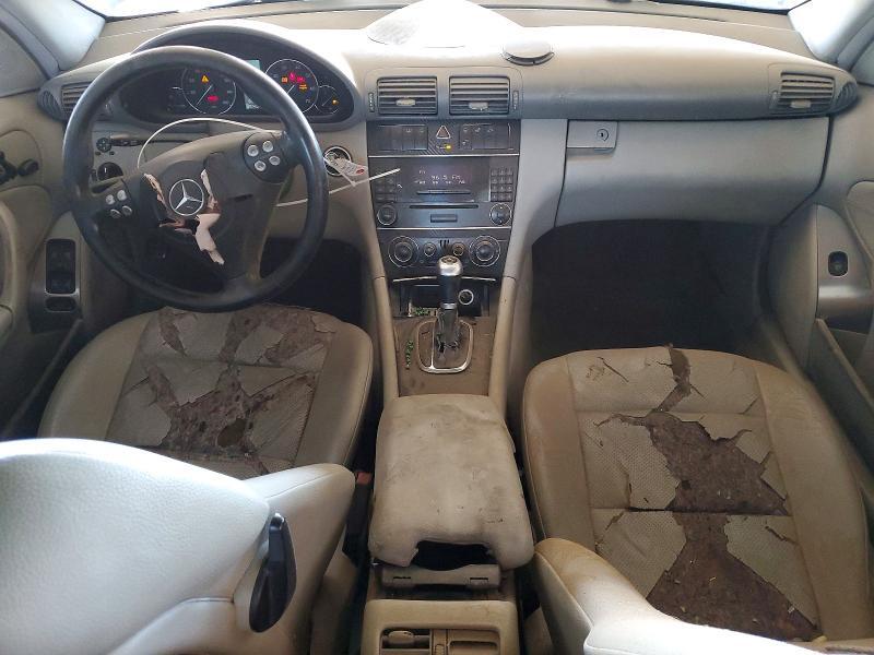 2005 MERCEDES-BENZ C 230K SPORT SEDAN — Фото 8 из 12