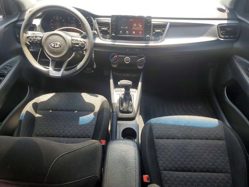 2020 KIA RIO — Фото 8 из 12