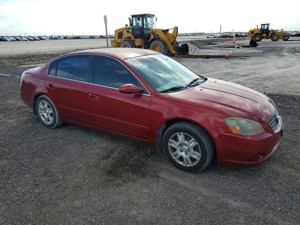 2005 NISSAN ALTIMA — Фото 4 из 12
