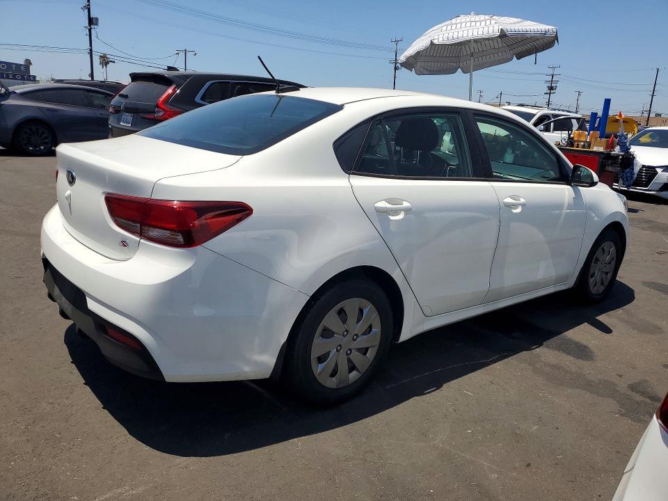 2020 KIA RIO S — Фото 3 из 12