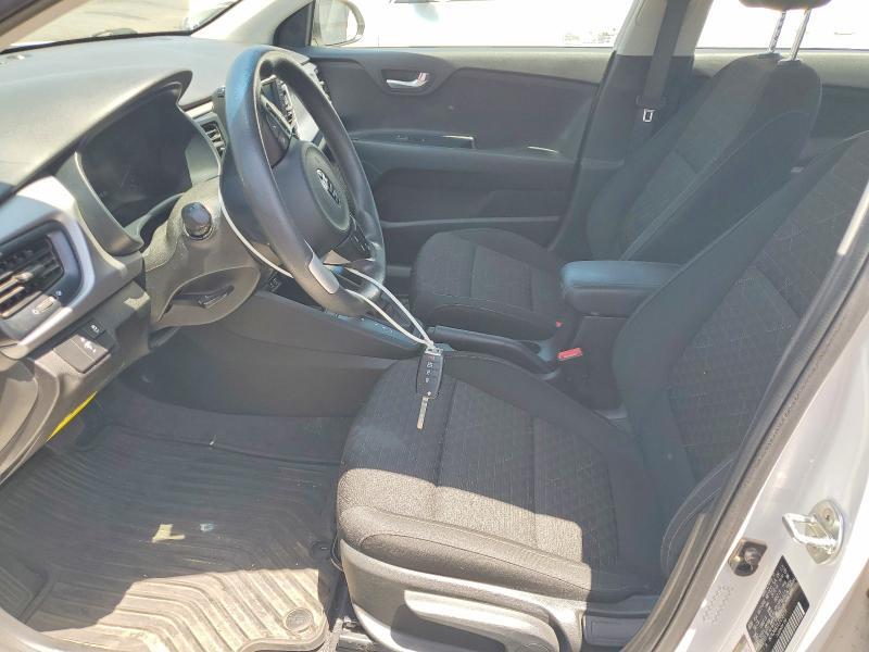 2020 KIA RIO S — Фото 7 из 12