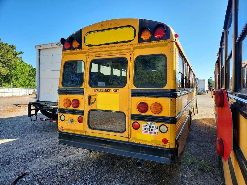 2005 THOMAS BUS - SCHOOL BUS — Фото 4 из 10