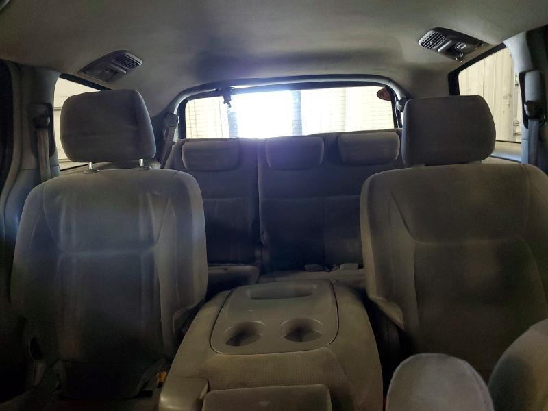 2005 TOYOTA SIENNA LE 8 PASSENGER — Фото 10 из 13