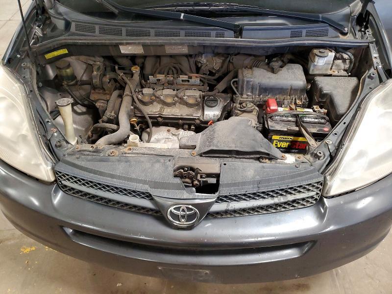 2005 TOYOTA SIENNA LE 8 PASSENGER — Фото 12 из 13