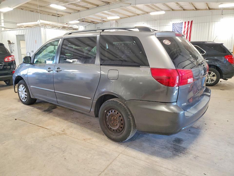 2005 TOYOTA SIENNA LE 8 PASSENGER — Фото 2 из 13