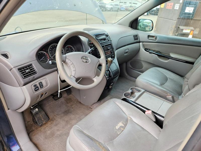 2005 TOYOTA SIENNA LE — Фото 8 из 13