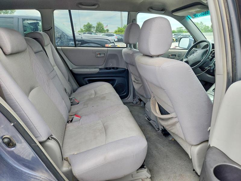 2005 TOYOTA HIGHLANDER BASE — Фото 11 из 13