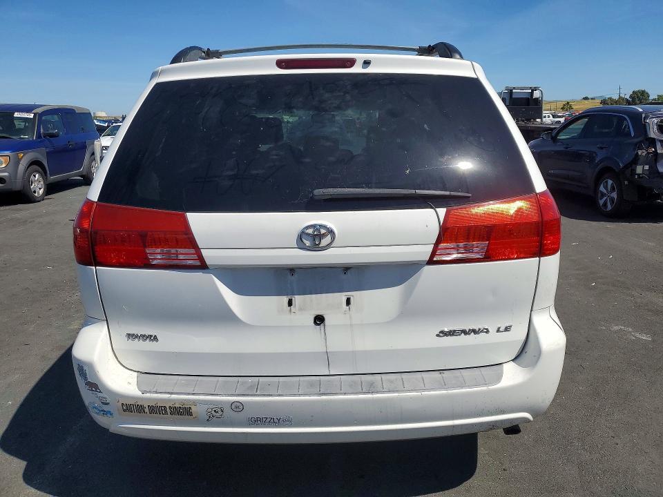 2005 TOYOTA SIENNA LE 8 PASSENGER — Фото 6 из 13