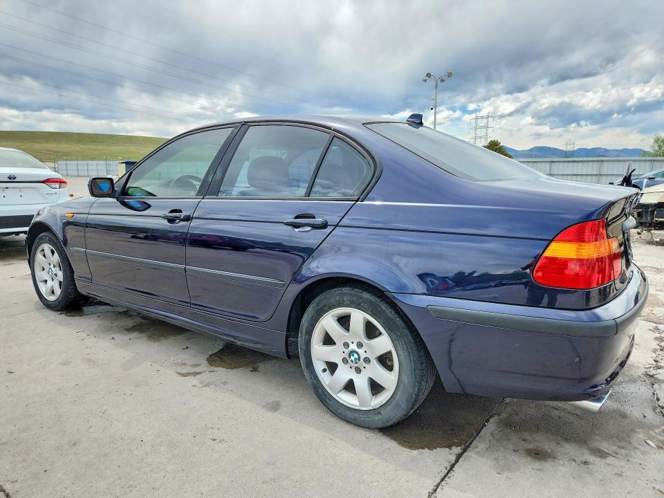 WBAEU33484PR09673 2004 BMW 325 photo no. 2