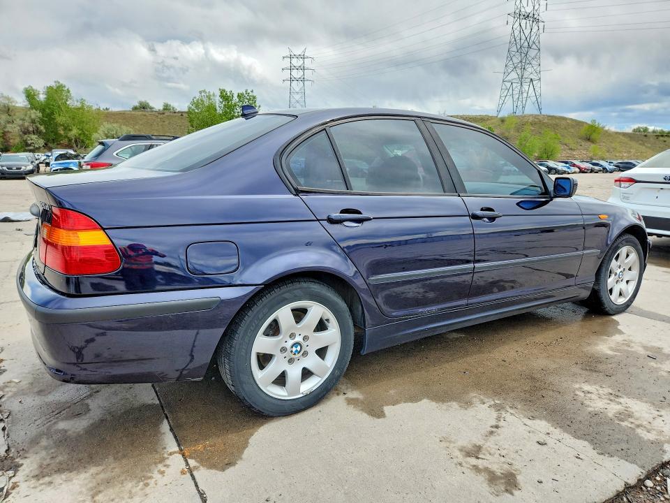 WBAEU33484PR09673 2004 BMW 325 photo no. 3
