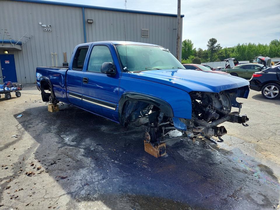 2004 CHEVROLET SILVERADO K1500 — Фото 4 из 13