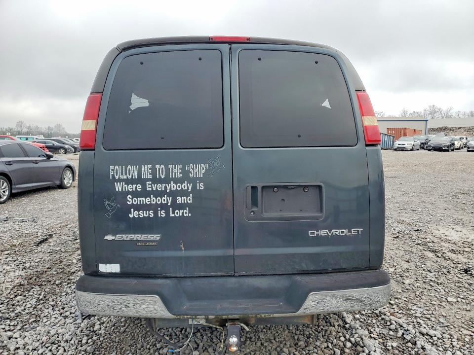 2004 CHEVROLET EXPRESS G3500 — Фото 6 из 13