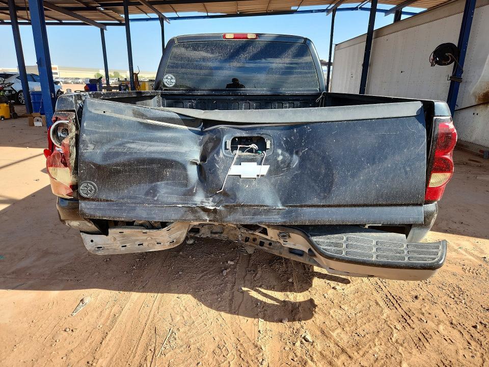 2004 CHEVROLET SILVERADO C1500 — Фото 6 из 12