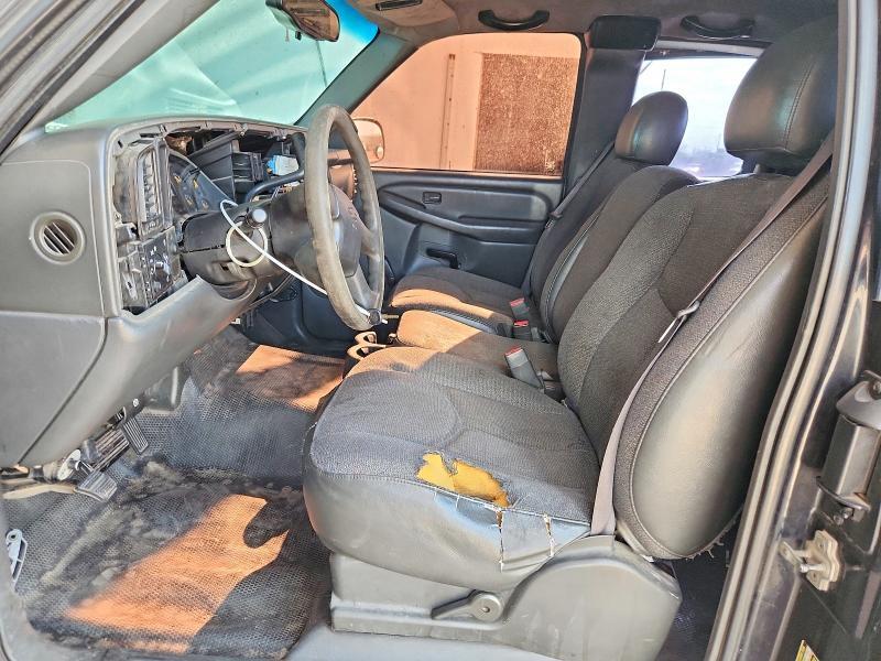 2004 CHEVROLET SILVERADO C1500 — Фото 7 из 12