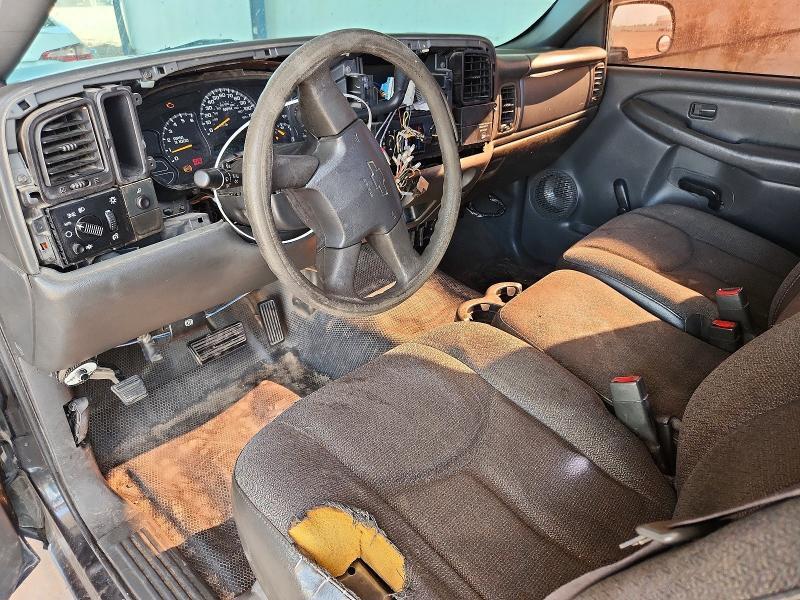 2004 CHEVROLET SILVERADO C1500 — Фото 8 из 12