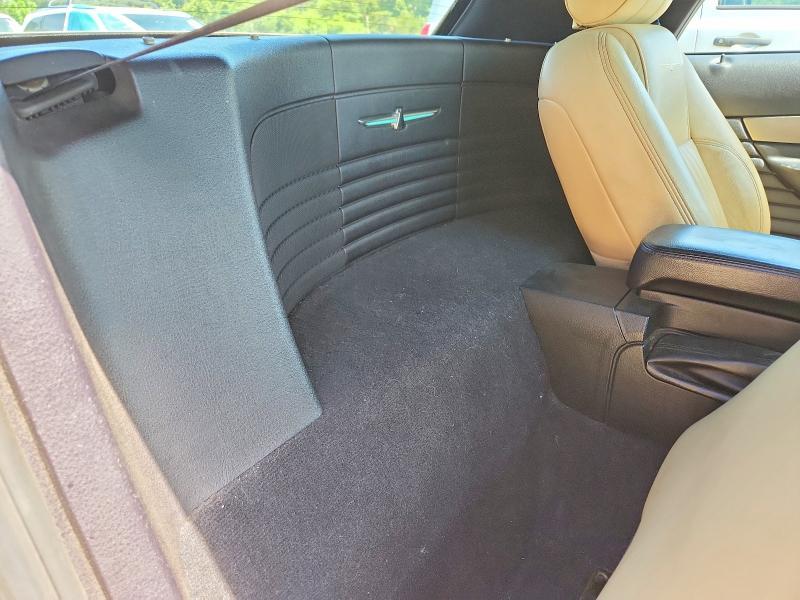 2004 FORD THUNDERBIRD — Фото 10 из 12