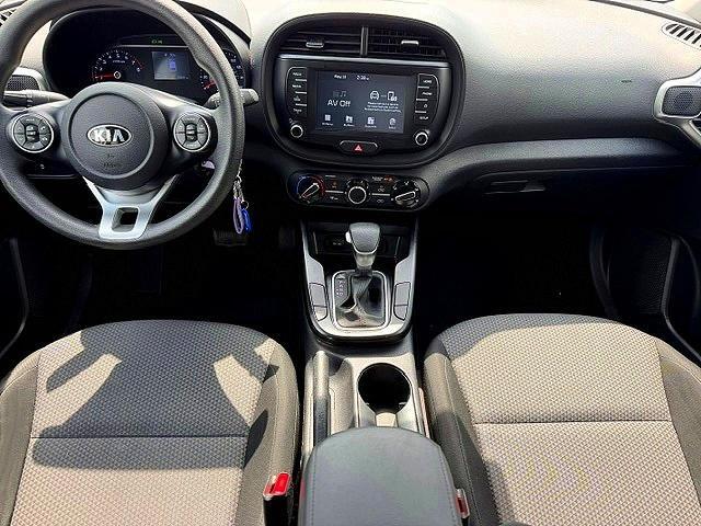 2020 KIA SOUL LX — Фото 8 из 15