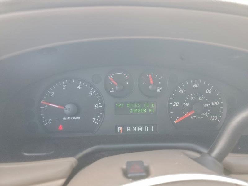 2004 FORD TAURUS SES — Фото 9 из 12