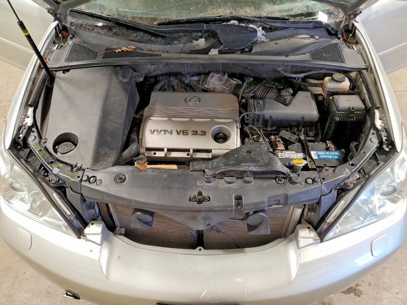 JTJHA31UX40061569 2004 LEXUS RX 330 photo no. 12