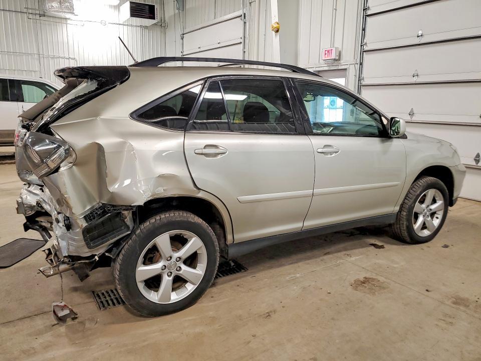 JTJHA31UX40061569 2004 LEXUS RX 330 photo no. 3