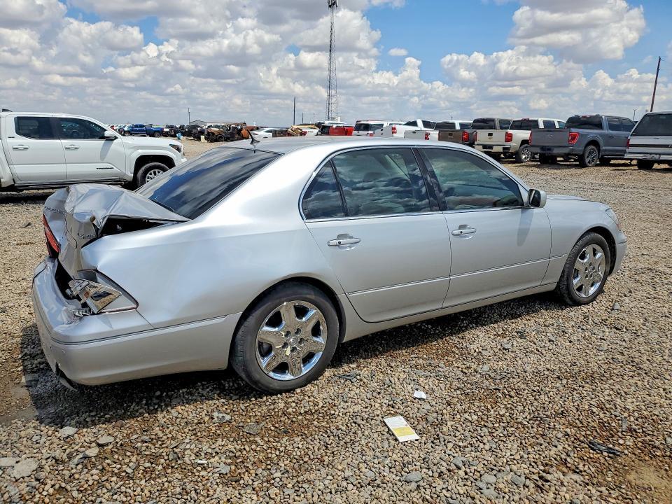 2004 LEXUS LS 430 — Фото 3 из 12