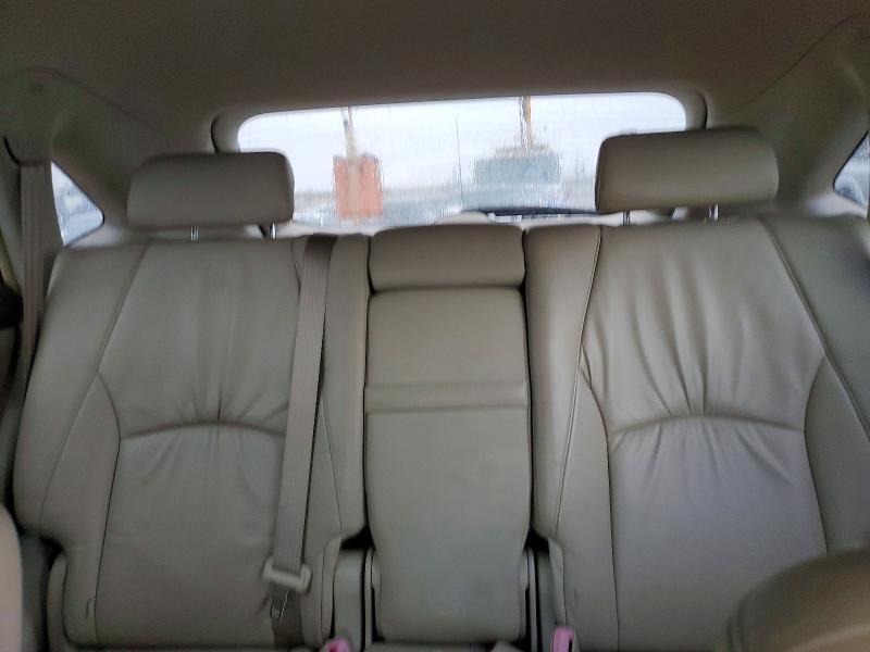 2004 LEXUS RX 330 — Фото 10 из 14