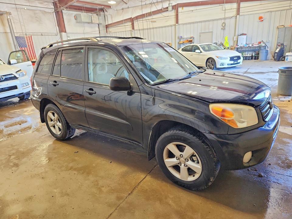 JTEGD20V840029189 2004 TOYOTA RAV4 photo no. 4