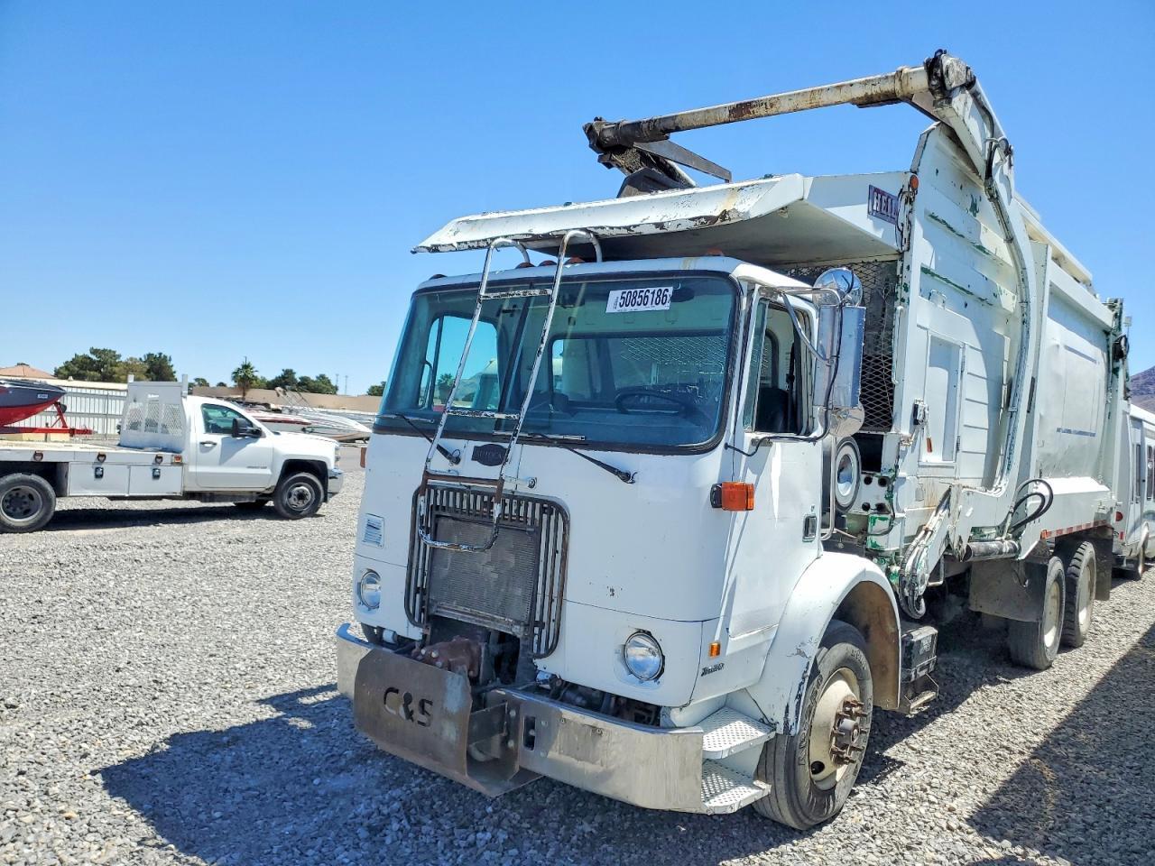 2003 AUTO WX REFUSE TRUCK - REFUSE TRUCK — Фото 2 из 10