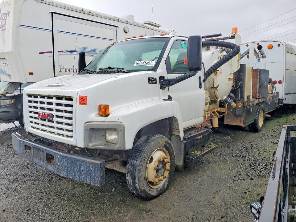 1GDJ6E1E43F520516 2003 GMC C6500 photo no. 1