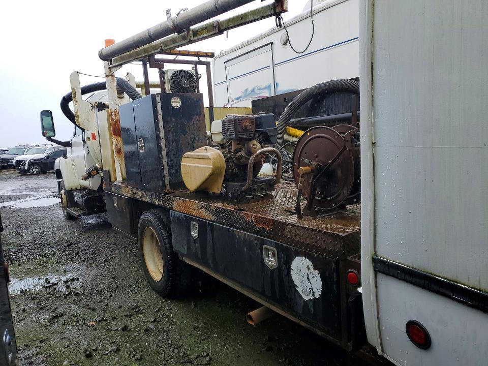 1GDJ6E1E43F520516 2003 GMC C6500 photo no. 2
