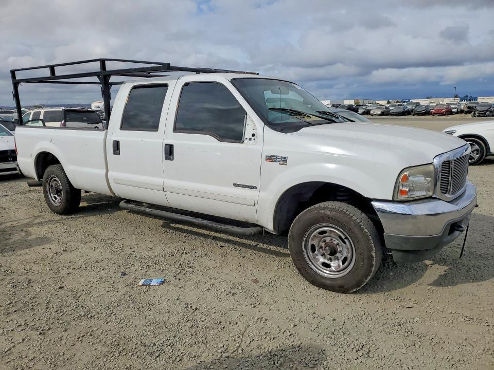 1FTNW20FX1EC31626 2001 FORD F250 photo no. 4