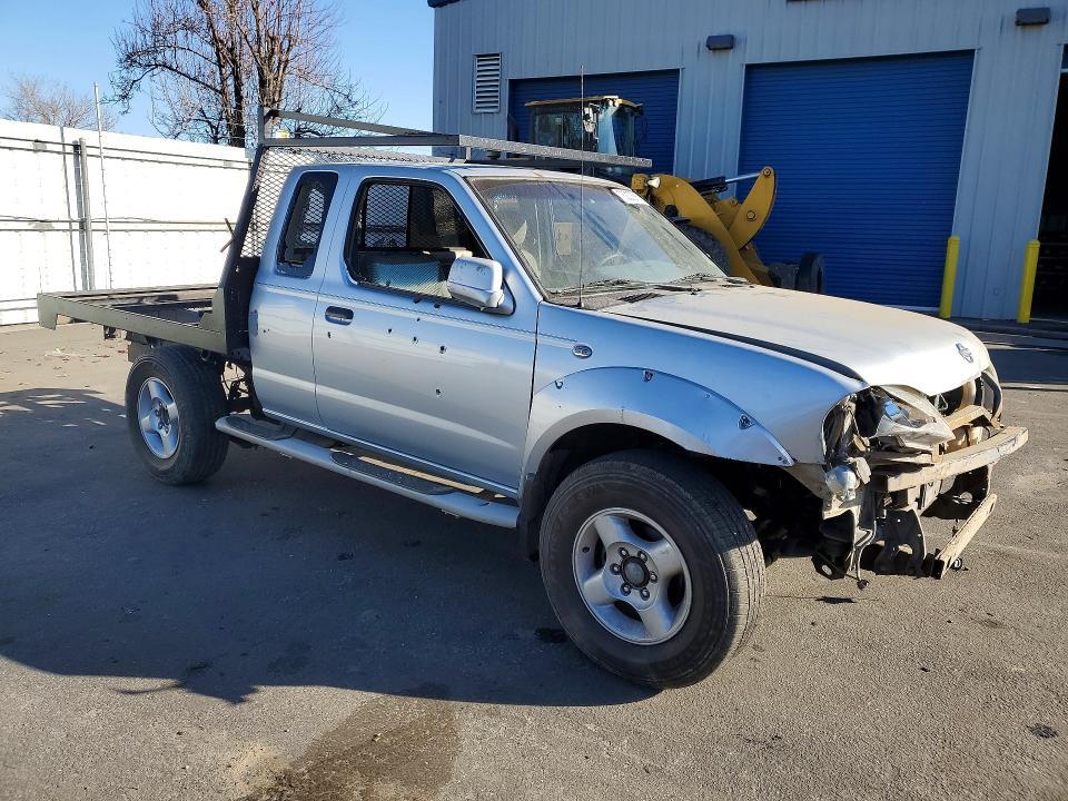 2001 NISSAN FRONTIER FLATBED TRUCK — Фото 4 из 13