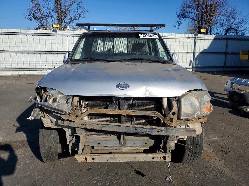 2001 NISSAN FRONTIER FLATBED TRUCK — Фото 5 из 13