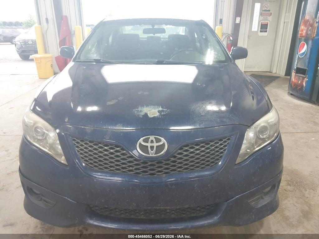 4T1BF3EK3BU724792 2011 TOYOTA CAMRY photo no. 11