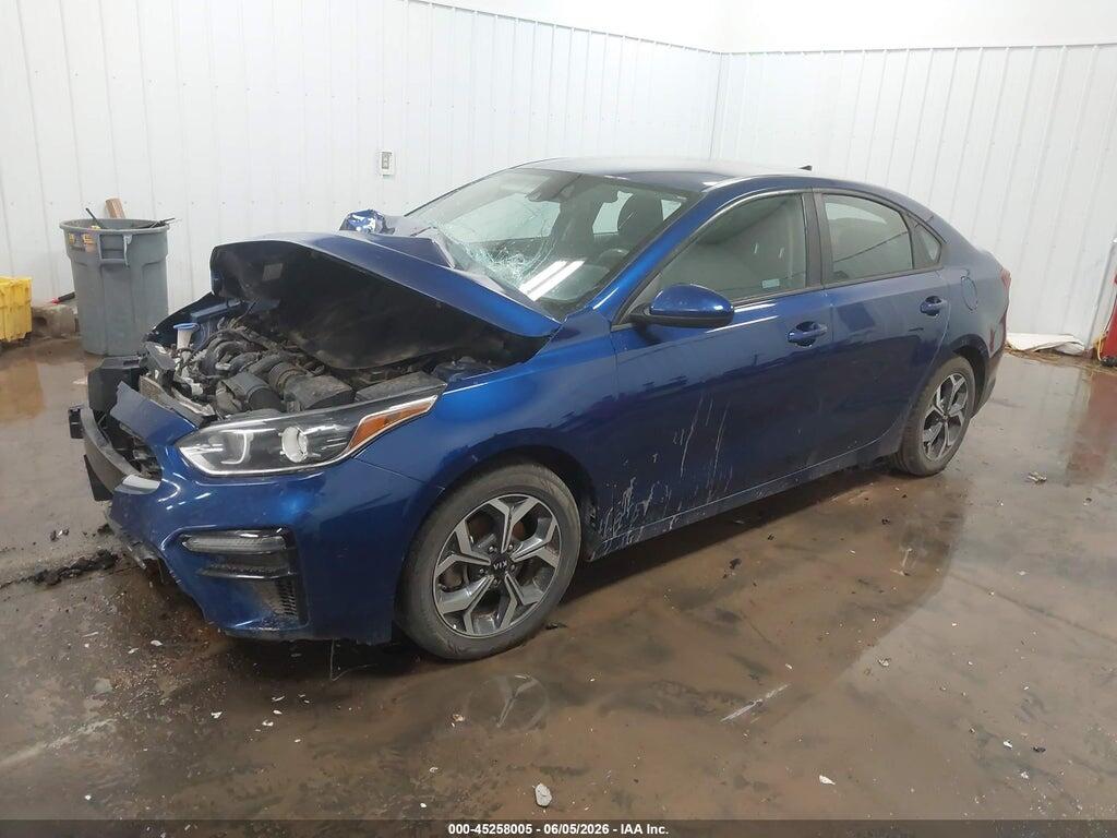 3KPF24AD1KE061400 2019 KIA FORTE photo no. 2