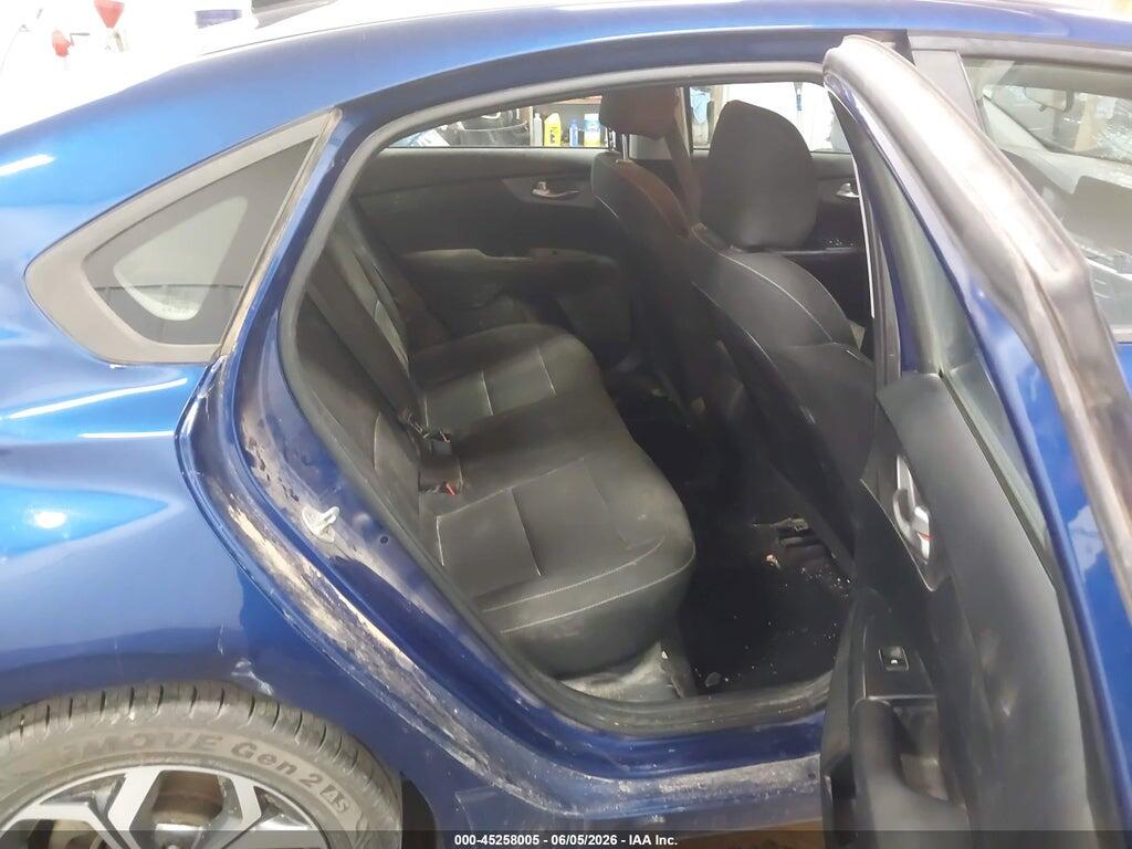 3KPF24AD1KE061400 2019 KIA FORTE photo no. 8