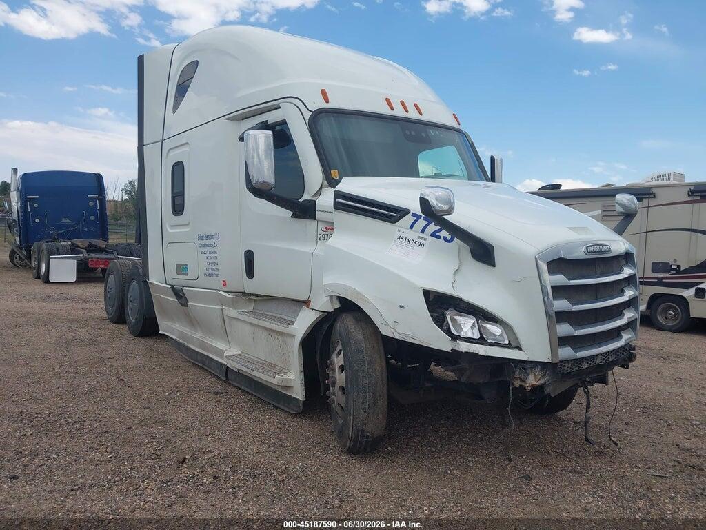 3AKJHHDR2MSMN7303 2021 FREIGHTLINER NEW CASCADIA 126 photo no. 1