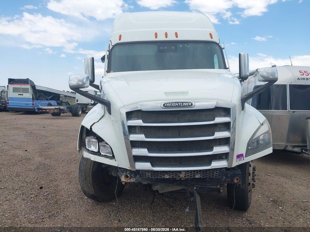 3AKJHHDR2MSMN7303 2021 FREIGHTLINER NEW CASCADIA 126 photo no. 12