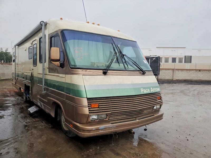 1GBKP37W0J3307799 1988 CHEV P30 photo no. 1